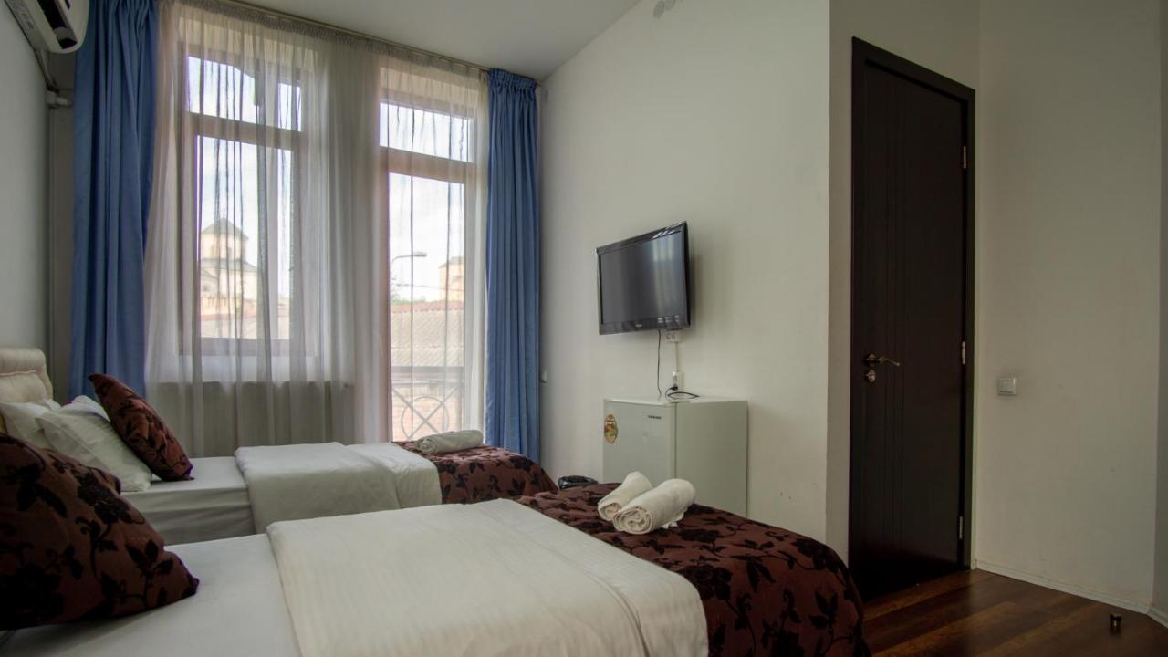 Aia Hotel Tbilisi Eksteriør bilde