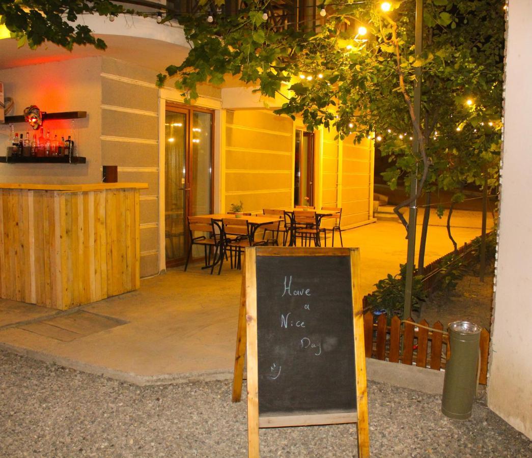 Aia Hotel Tbilisi Eksteriør bilde