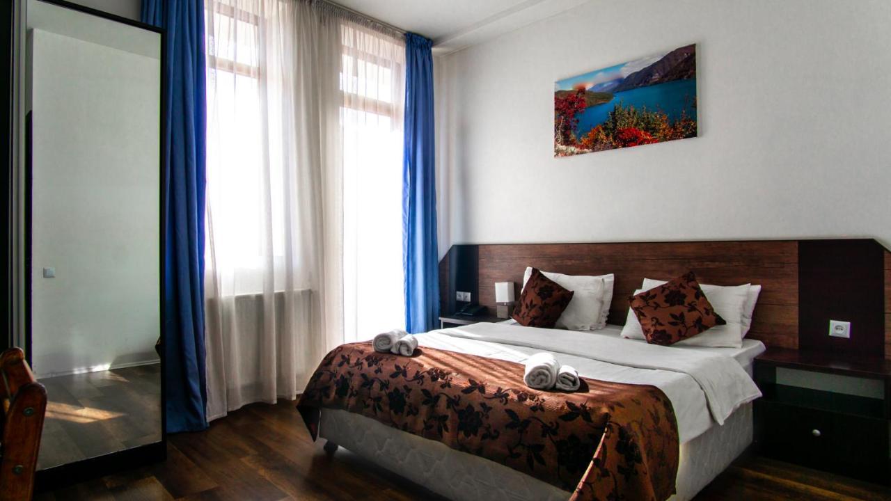 Aia Hotel Tbilisi Eksteriør bilde