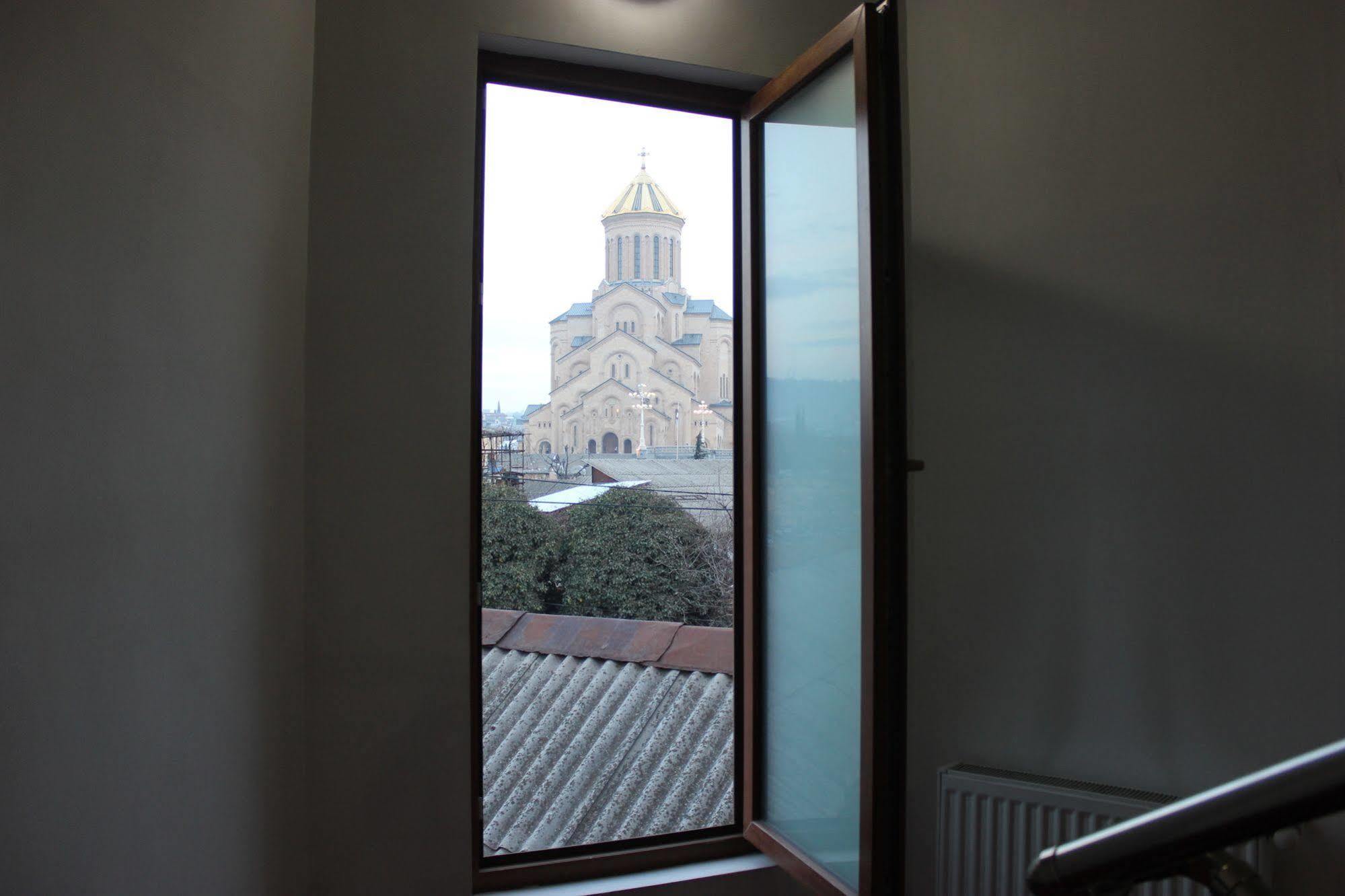 Aia Hotel Tbilisi Eksteriør bilde