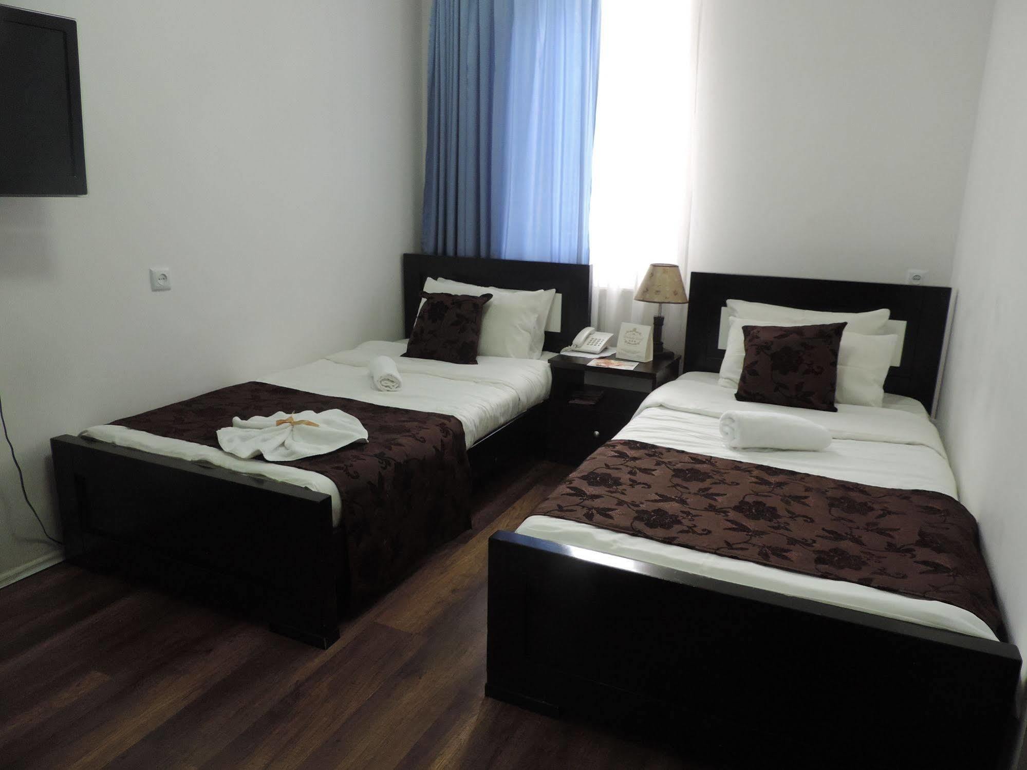 Aia Hotel Tbilisi Eksteriør bilde