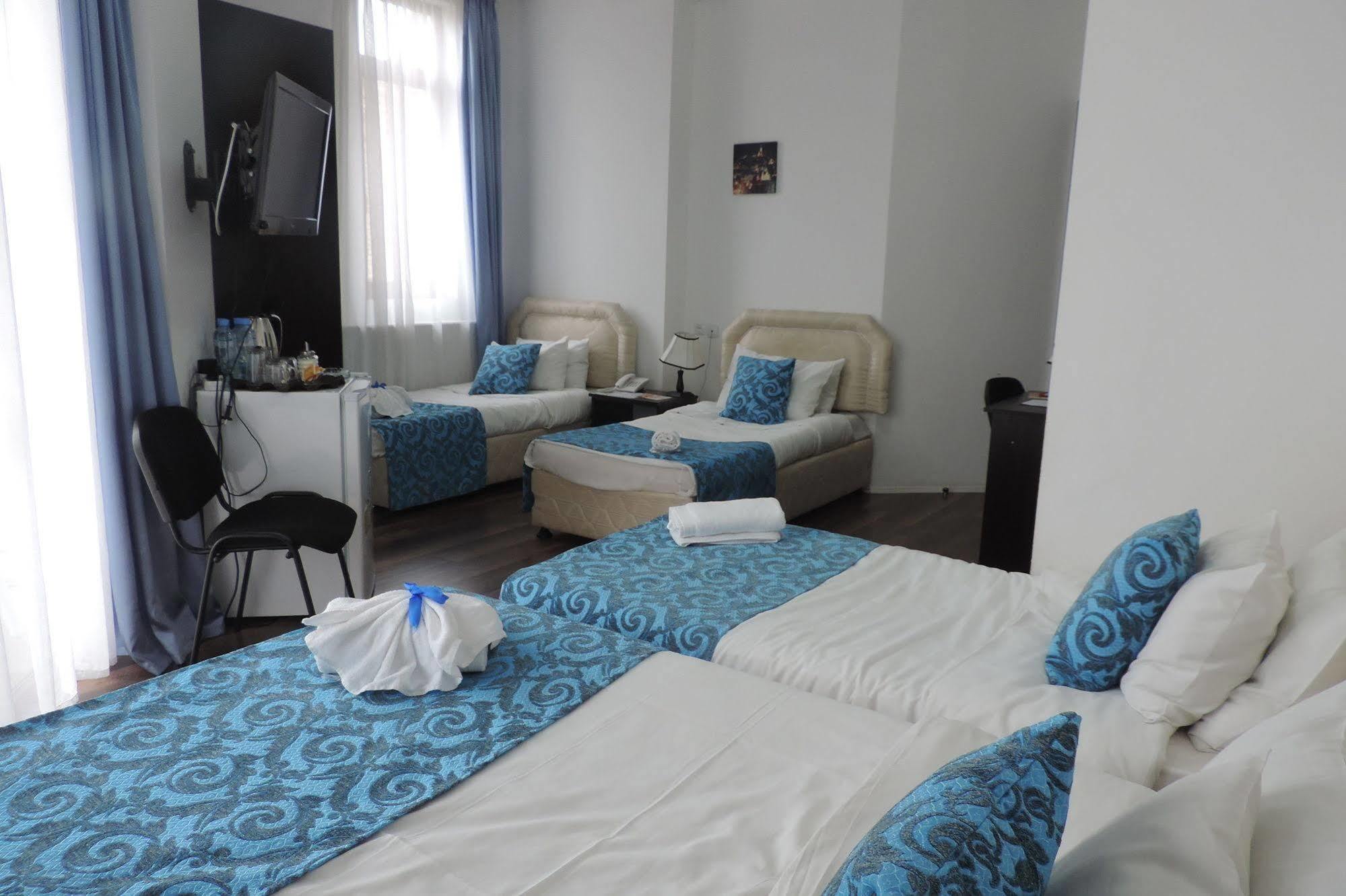 Aia Hotel Tbilisi Eksteriør bilde