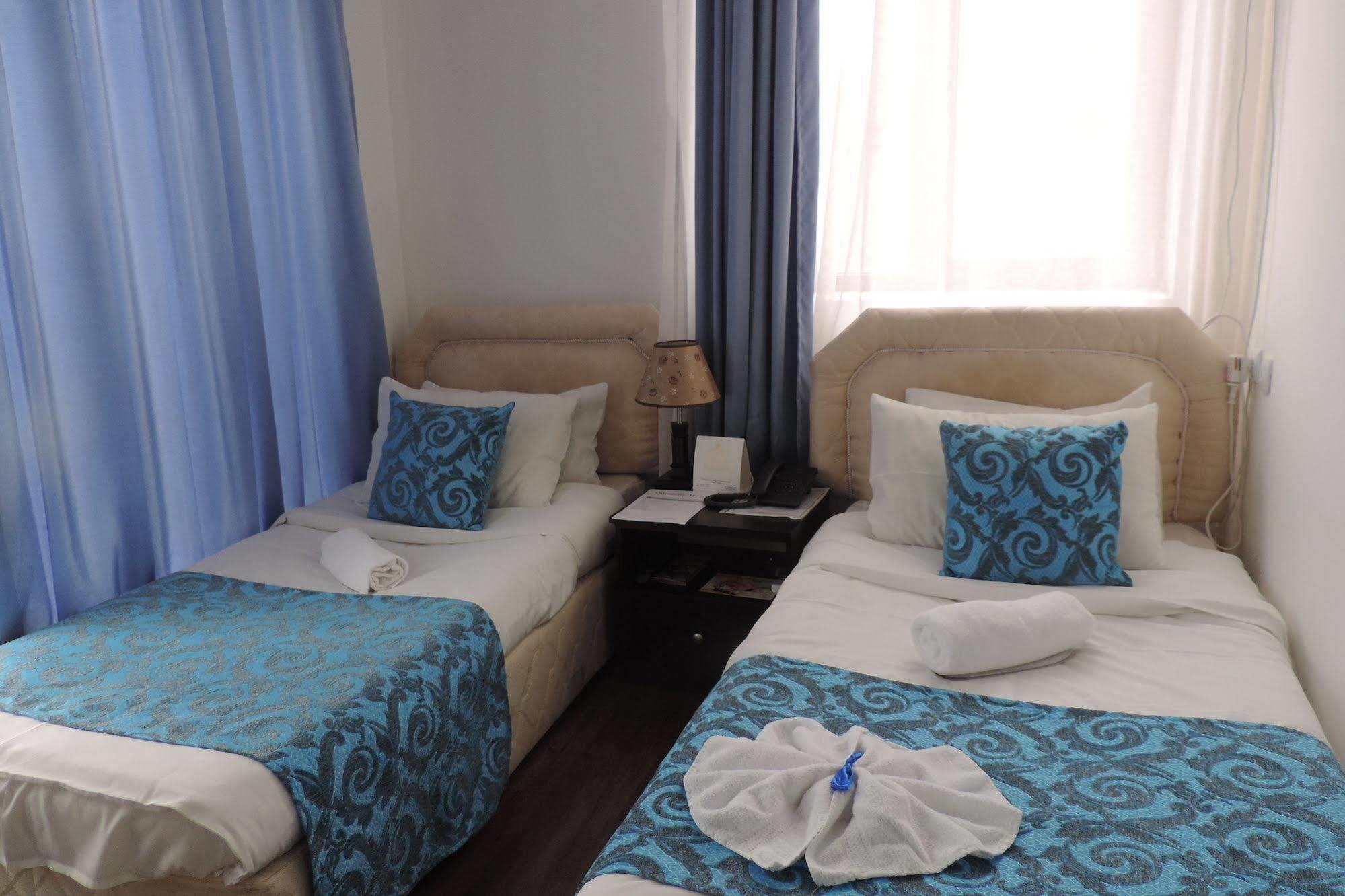 Aia Hotel Tbilisi Eksteriør bilde