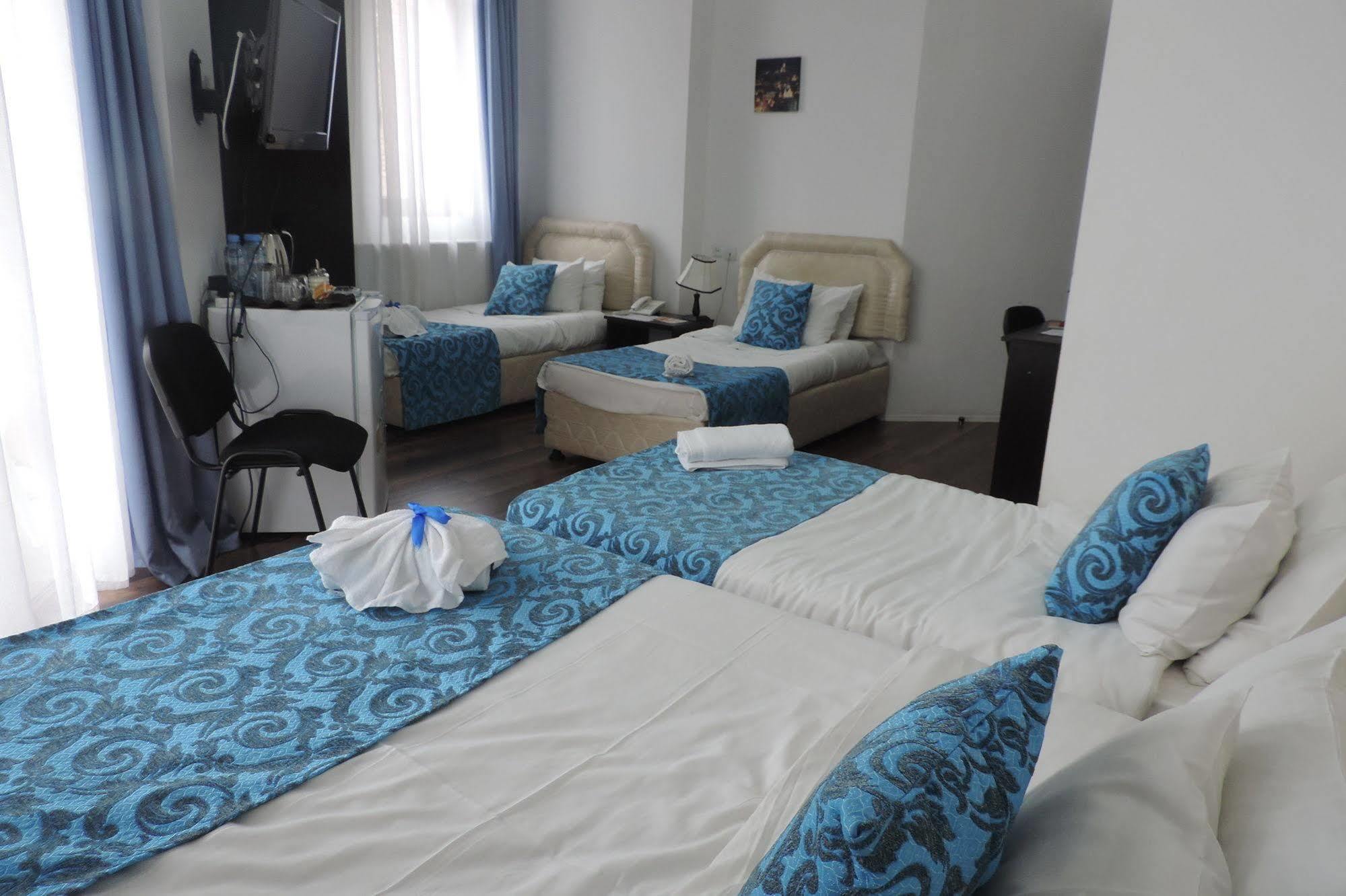 Aia Hotel Tbilisi Eksteriør bilde